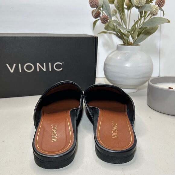 Vionic, Starling Black Leather Slip-On Flat Mule with Arch Support. Women US 9 M - Picture 8 of 14